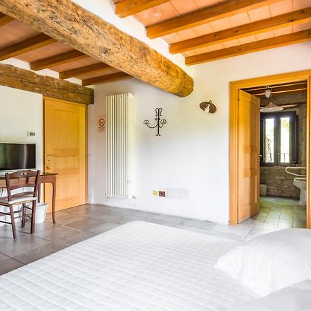 Agriturismo Il Salice Tizzano Val Parma Dış mekan fotoğraf