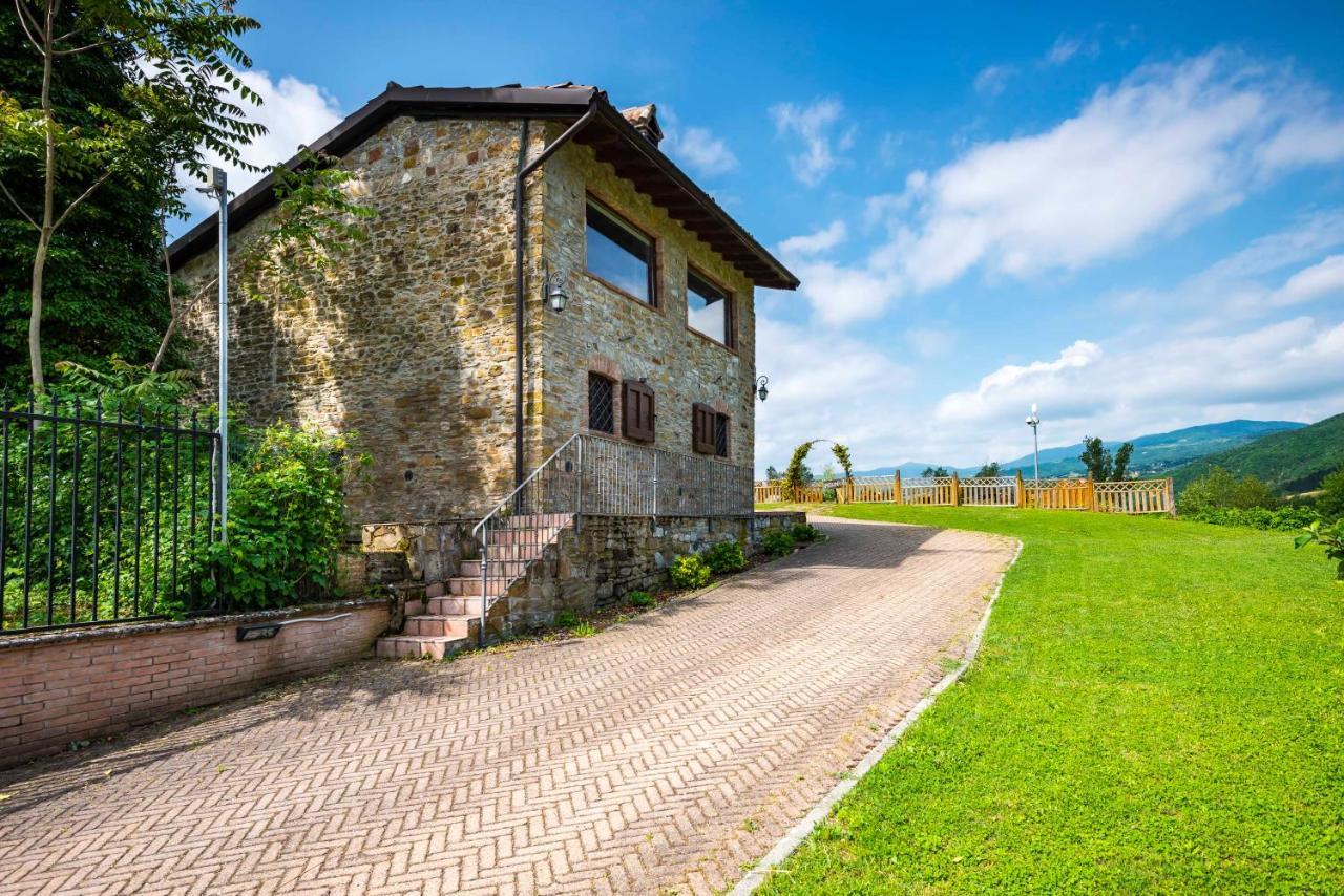 Agriturismo Il Salice Tizzano Val Parma Dış mekan fotoğraf