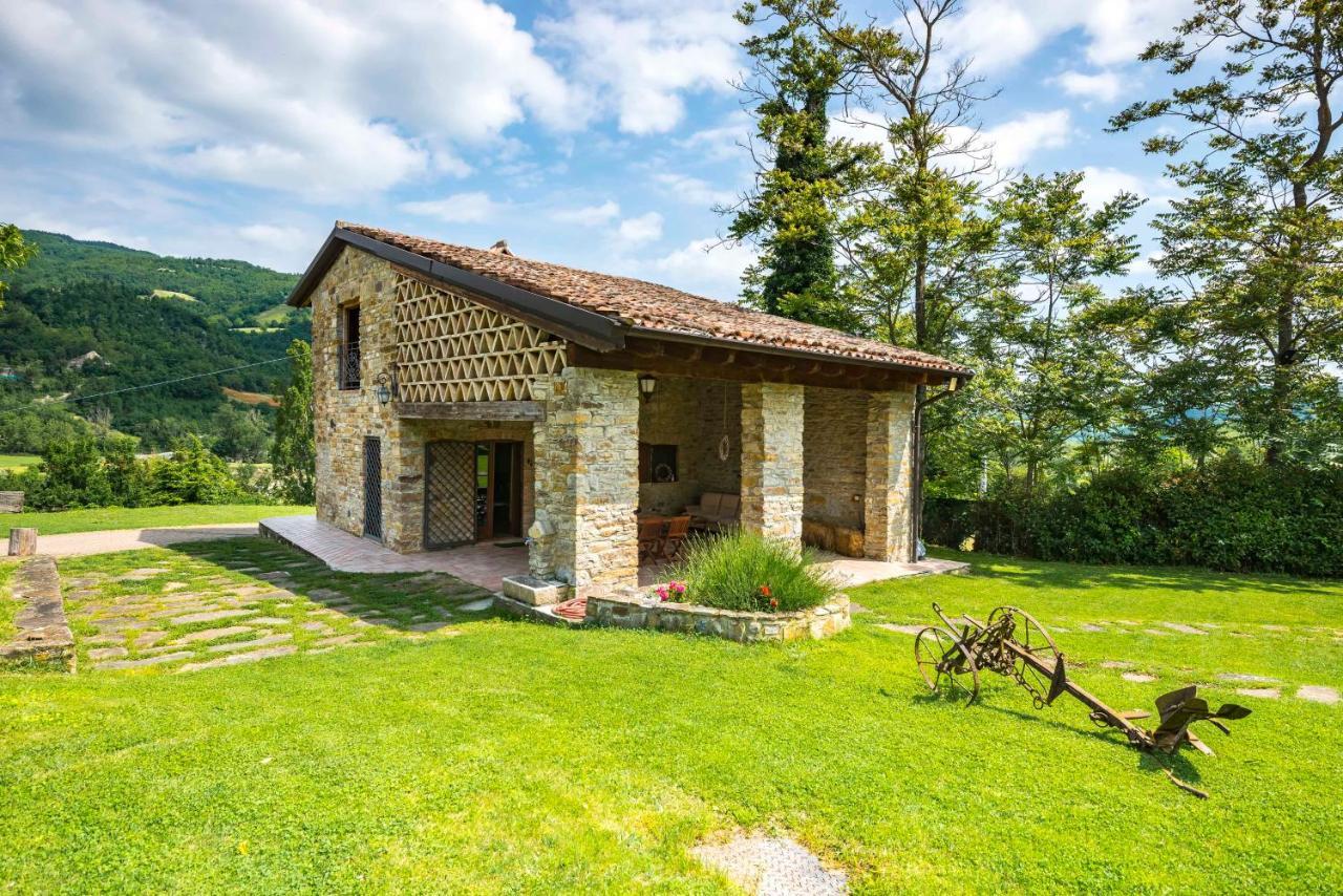 Agriturismo Il Salice Tizzano Val Parma Dış mekan fotoğraf